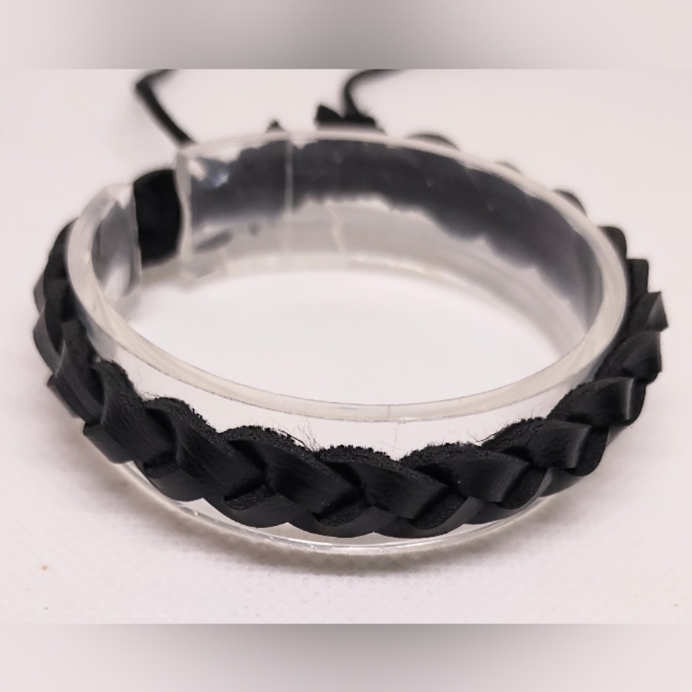 Men's Bracelet Leather Braided Black New f77